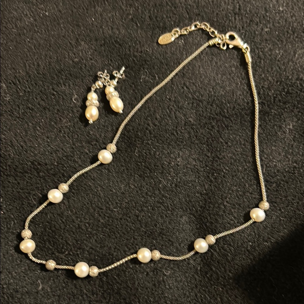 Frederic Duclos - Elegant Pearl Necklace and Earring Set